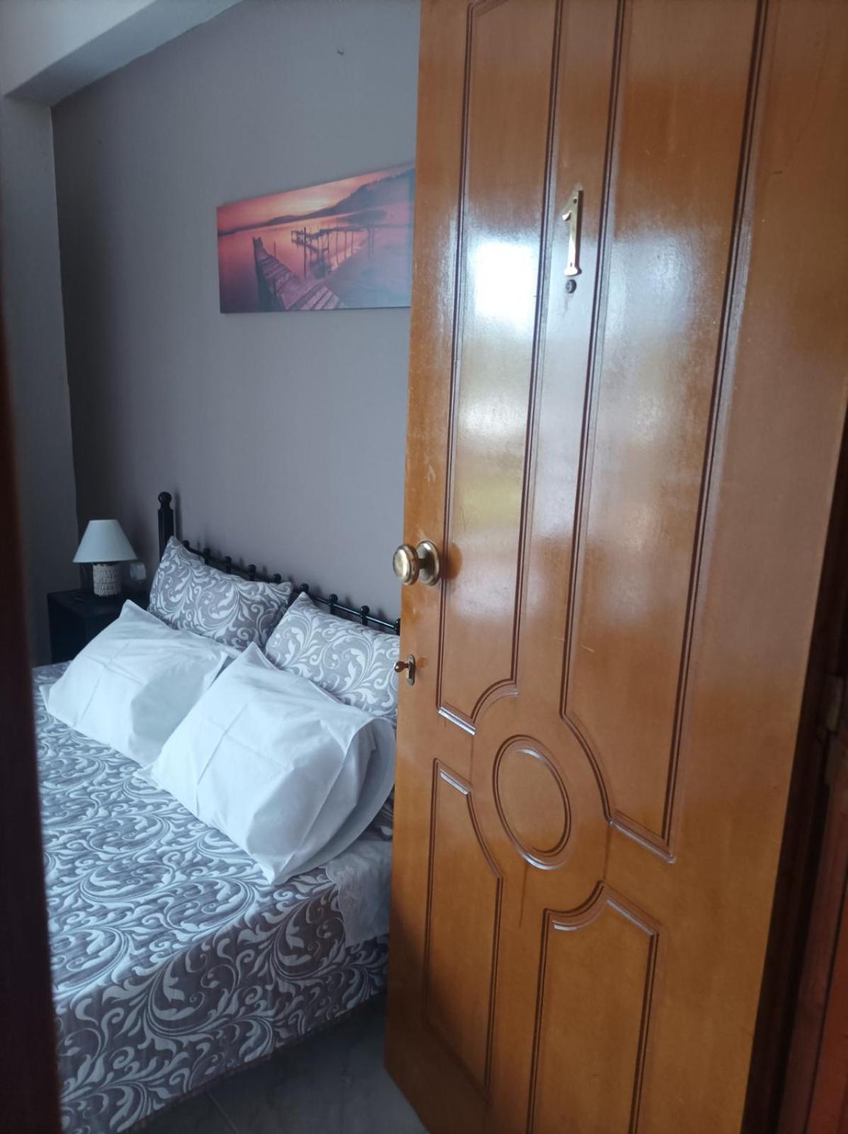 Mesolóngion Eirini'S Apartment מראה חיצוני תמונה