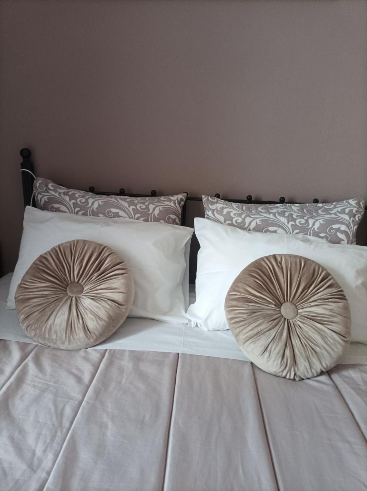 Mesolóngion Eirini'S Apartment מראה חיצוני תמונה